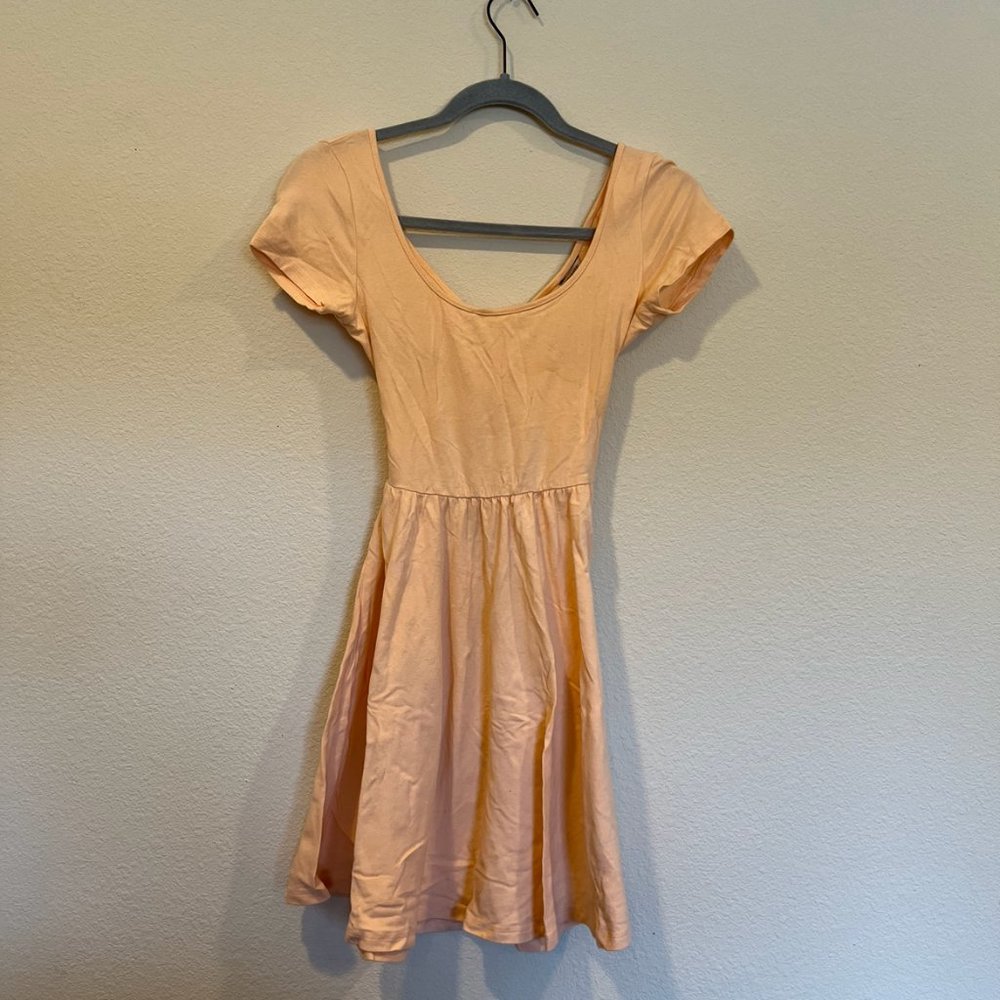 Forever 21 Peach Scoop Dress